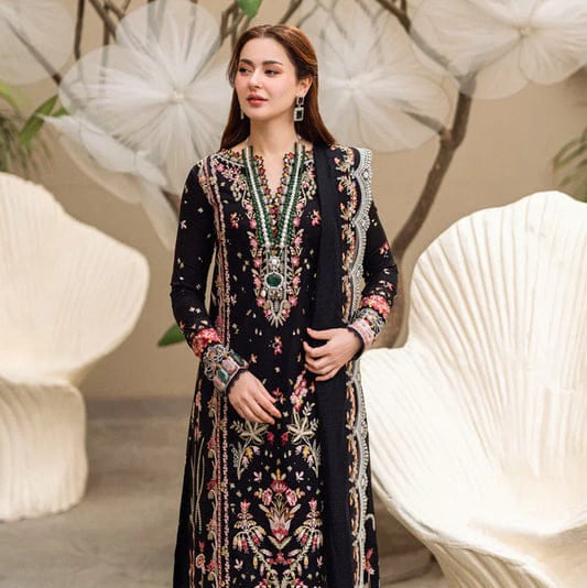 QALAMKAR - 3PC LAWN EMBROIDERED SUIT  \ 1071