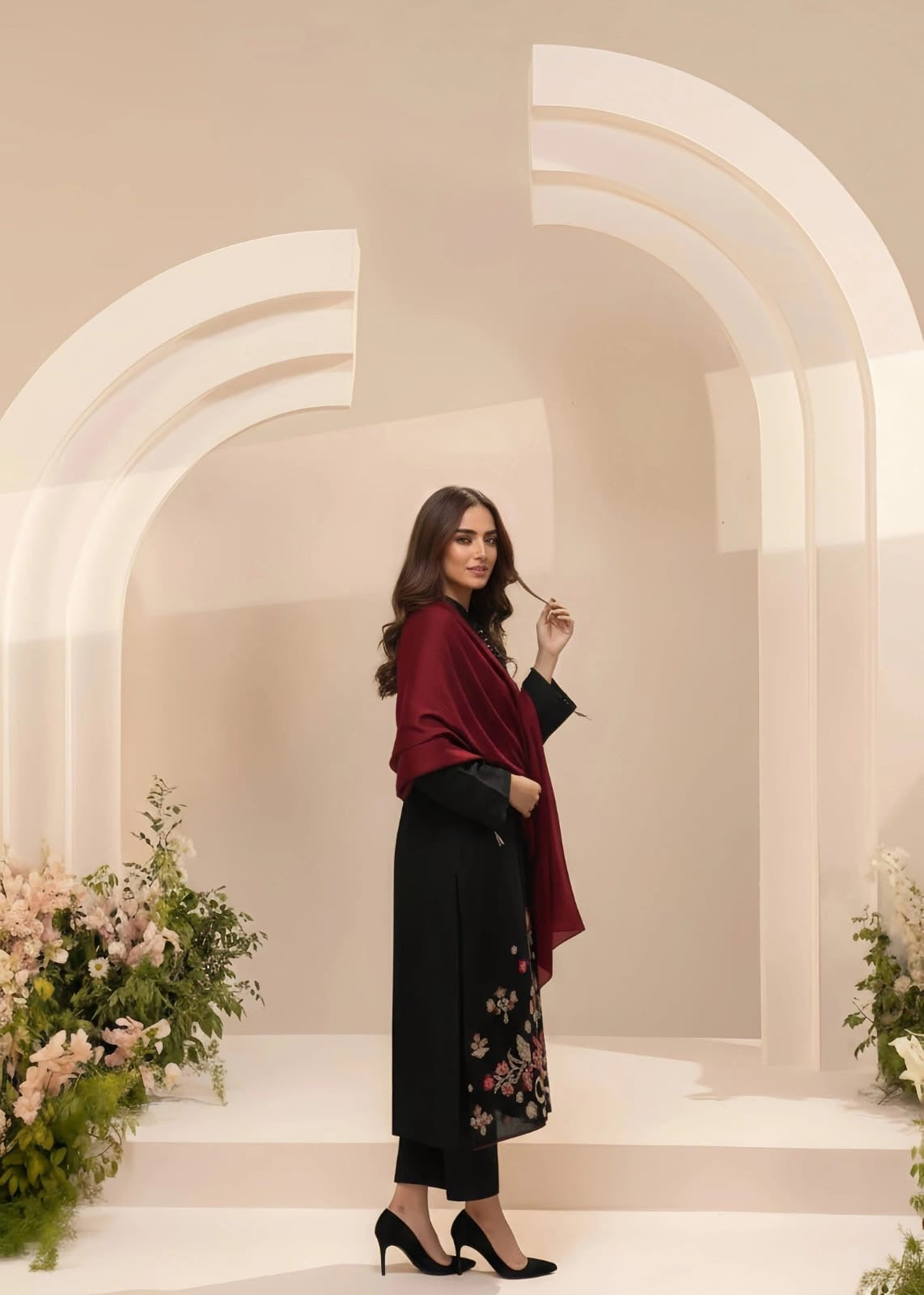 QALAMKAR - 3PC LAWN EMBROIDERED SUIT | 1700
