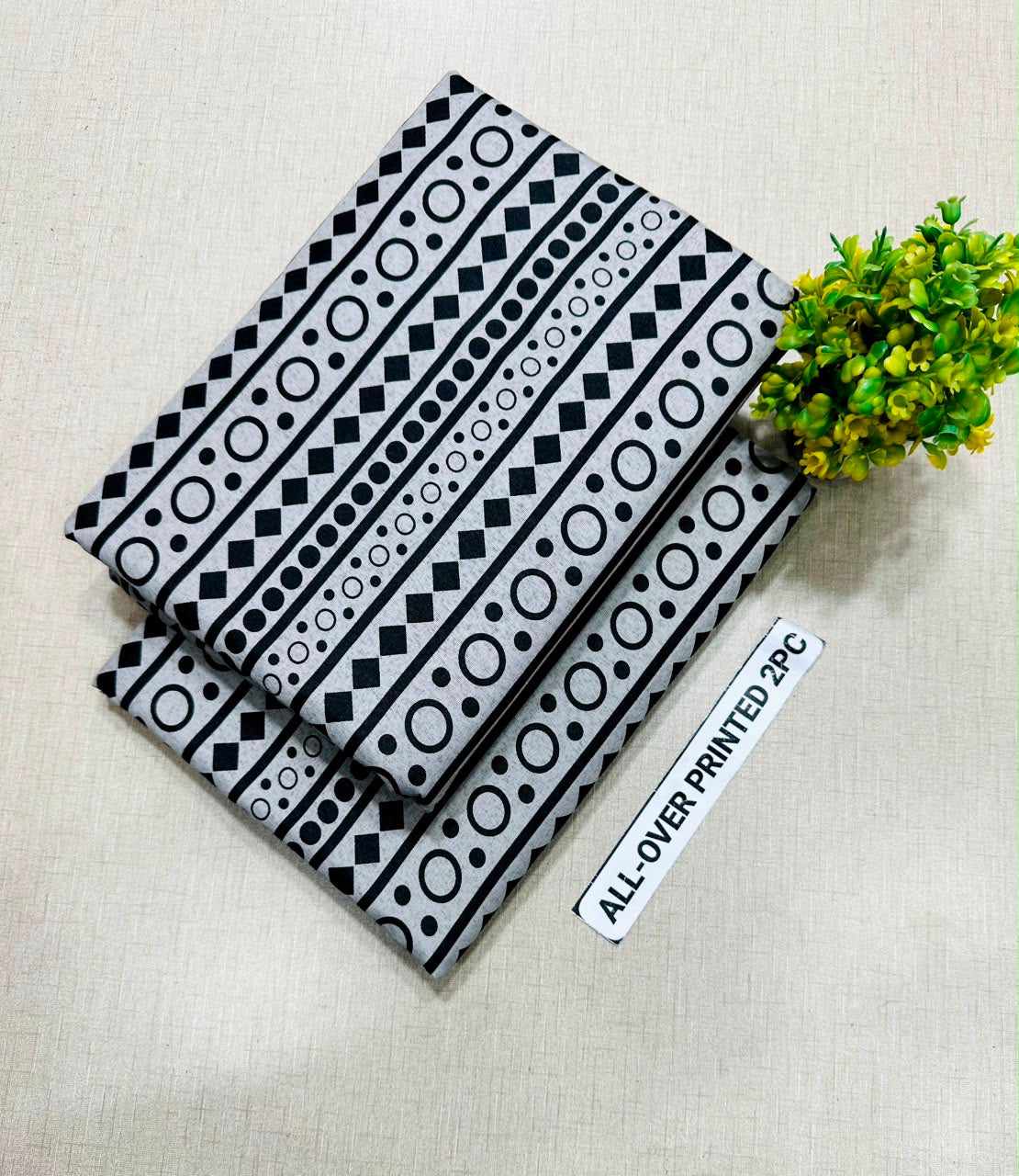 🌸 LAWN FLORAL PRINTS – 2 PCS UNSTITCHED COLLECTION 🌸