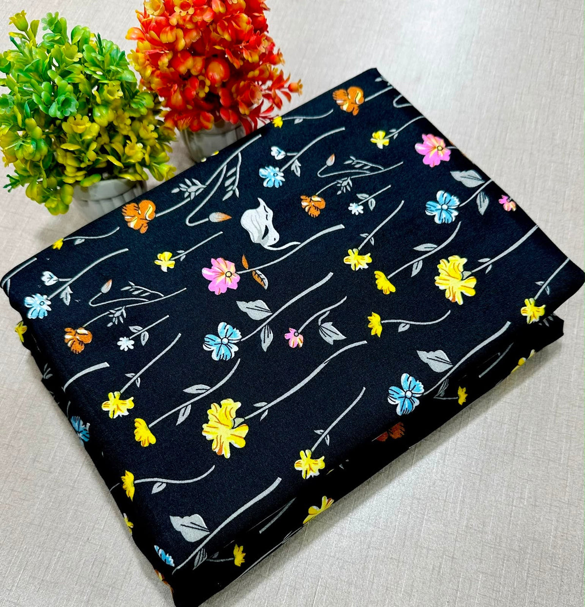 🌸 LAWN FLORAL PRINTS – 2 PCS UNSTITCHED COLLECTION 🌸