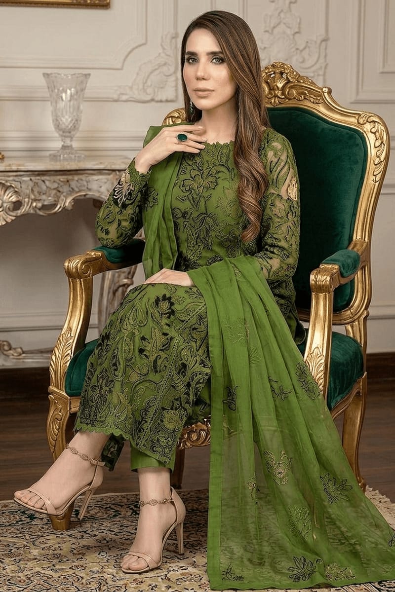 Embroidered 3PC Suit – Premium Festive Collection ZA-101215