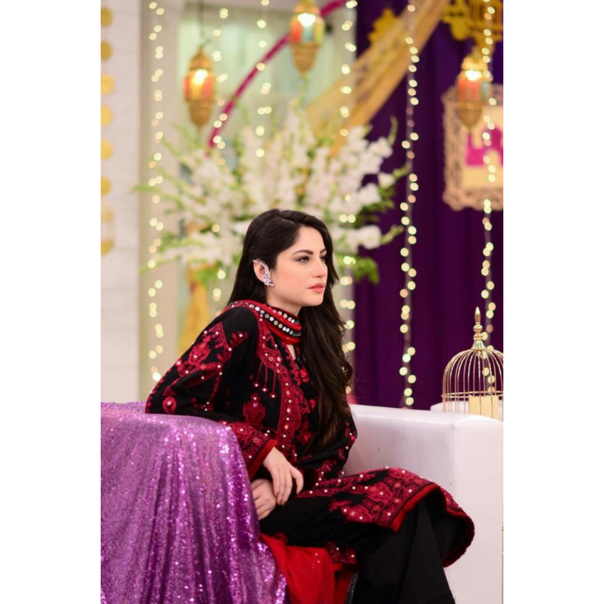 3 PCS WOMEN’S UNSTITCHED DHANAK EMBROIDERED SUIT